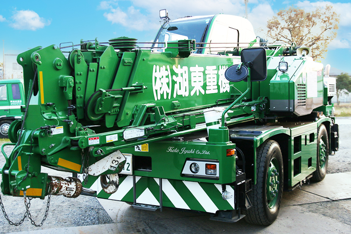 GR-130NL 13t吊りラフタークレーン