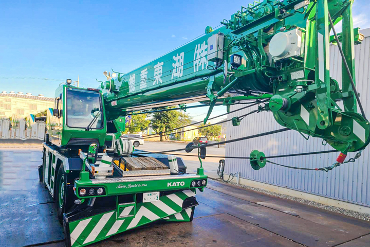 KR-25H-F2 25t吊りラフテレーンクレーン