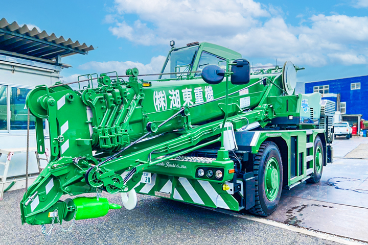 KRM-20H-F 20t吊りラフテレーンクレーン